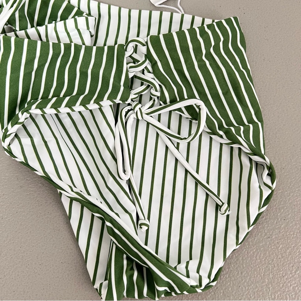 Cupshe Striped Reversible Bikini Bottom Swimsuit Set NWT Size Medium Green White - Picture 5 of 12